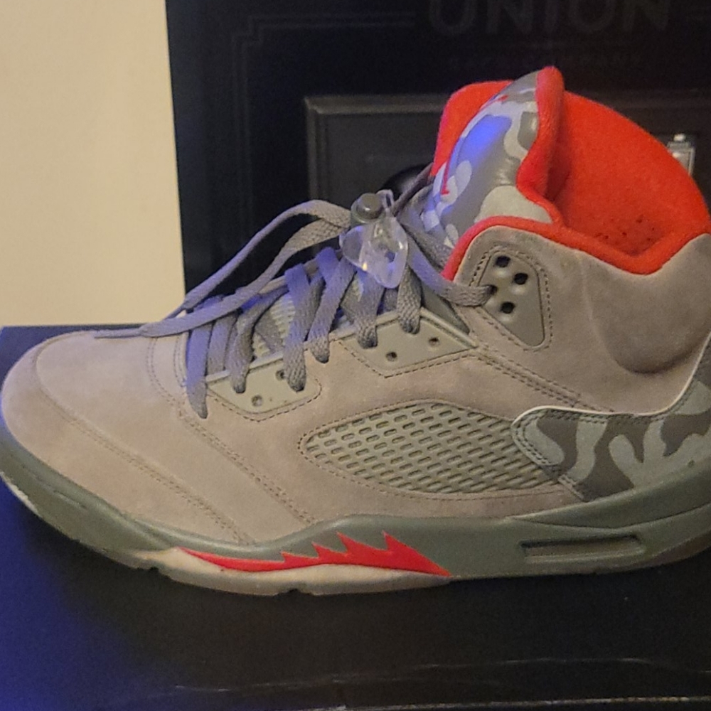 Jordan camo 5s